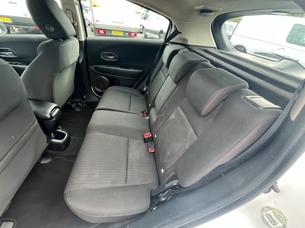 Used Honda HR-V 2015 for sale - 76105562: Photo 16