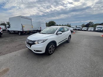 Used Honda HR-V 2015 for sale - 76105562: Photo 3