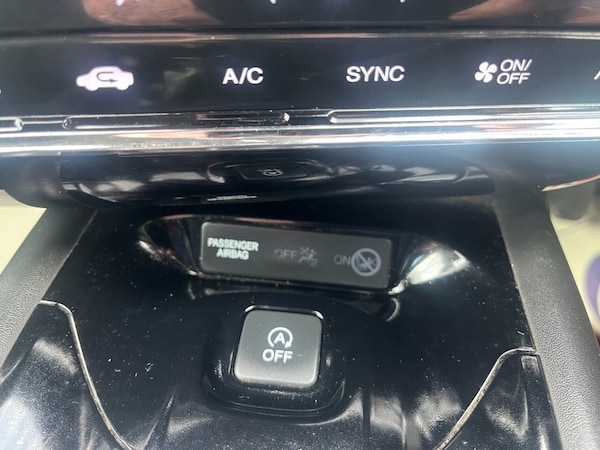 Used Honda HR-V 2015 for sale - 76105562: Photo 44