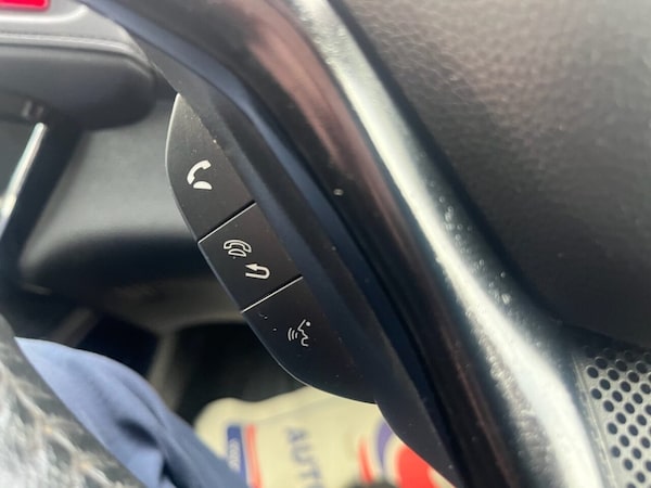Used Honda HR-V 2015 for sale - 76105562: Photo 48