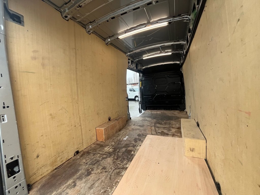 Used Ford Transit 2024 for sale - 76768236: Photo 31