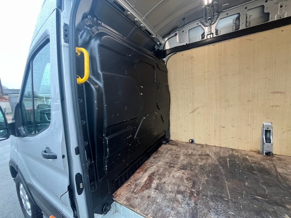 Used Ford Transit 2024 for sale - 76768236: Photo 33