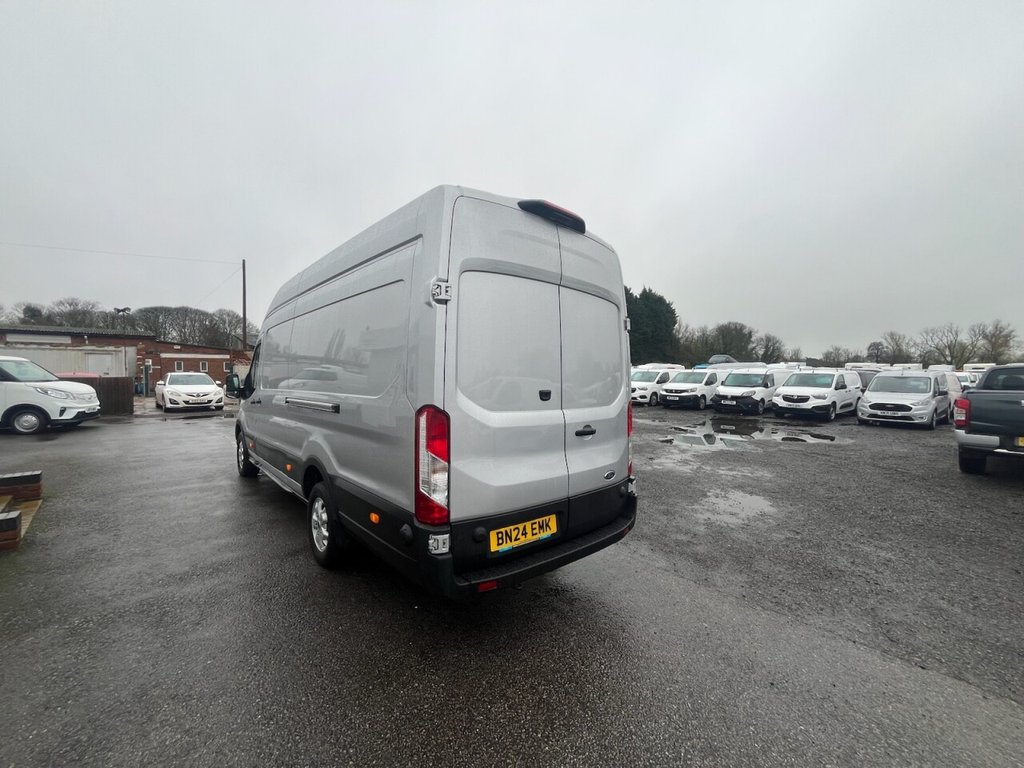 Used Ford Transit 2024 for sale - 76768236: Photo 8