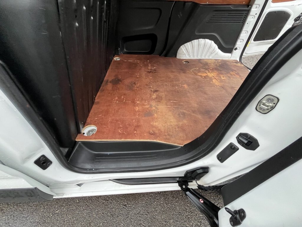 Used Peugeot Partner 2020 for sale - 76345134: Photo 27