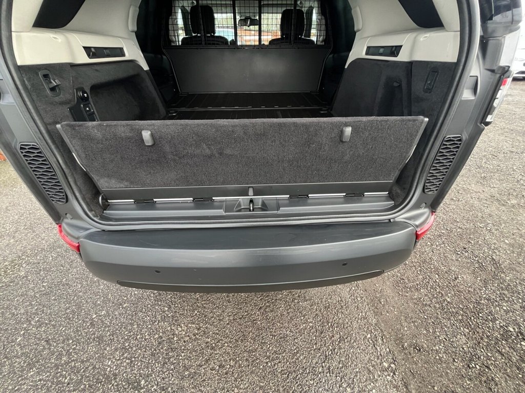 Used Land Rover Discovery 2020 for sale - 76686218: Photo 24