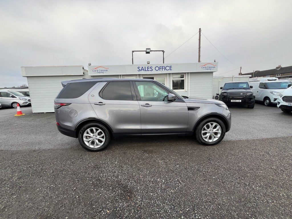 Used Land Rover Discovery 2020 for sale - 76686218: Photo 4