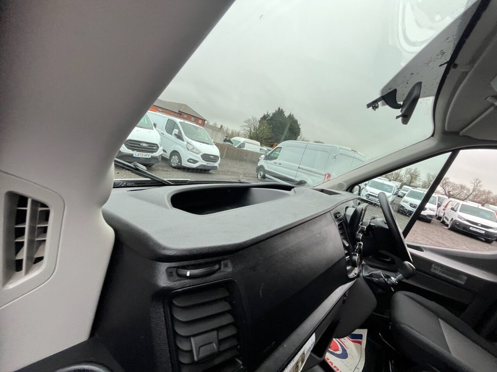 Used Ford Transit 2020 for sale - 77212149: Photo 39