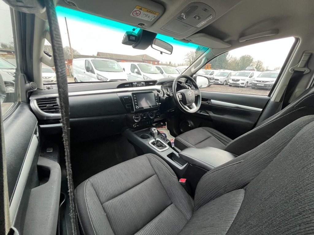 Used Toyota Hilux 2021 for sale - 77275704: Photo 27