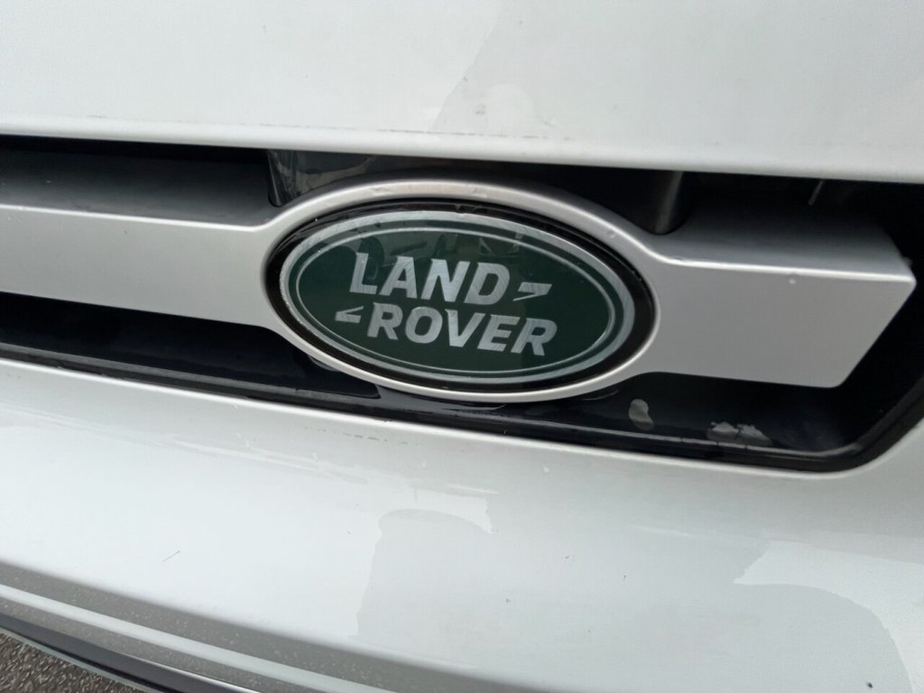 Used Land Rover Defender 110 2020 for sale - 76178525: Photo 27