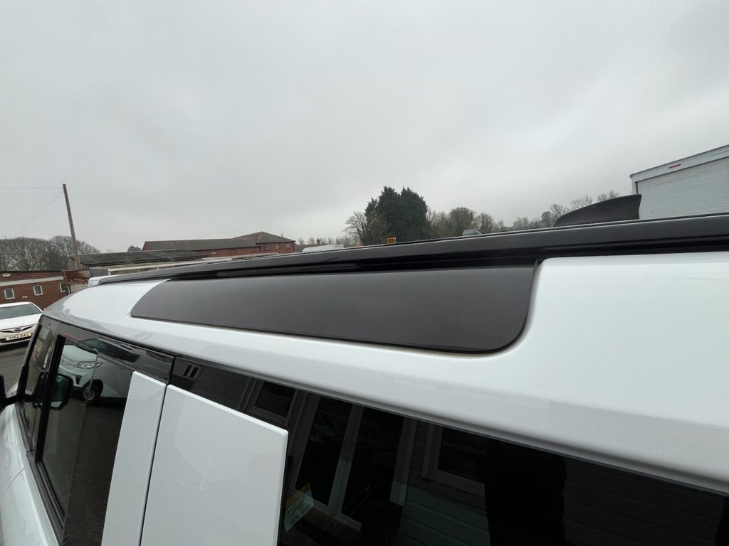 Used Land Rover Defender 110 2020 for sale - 76178525: Photo 29