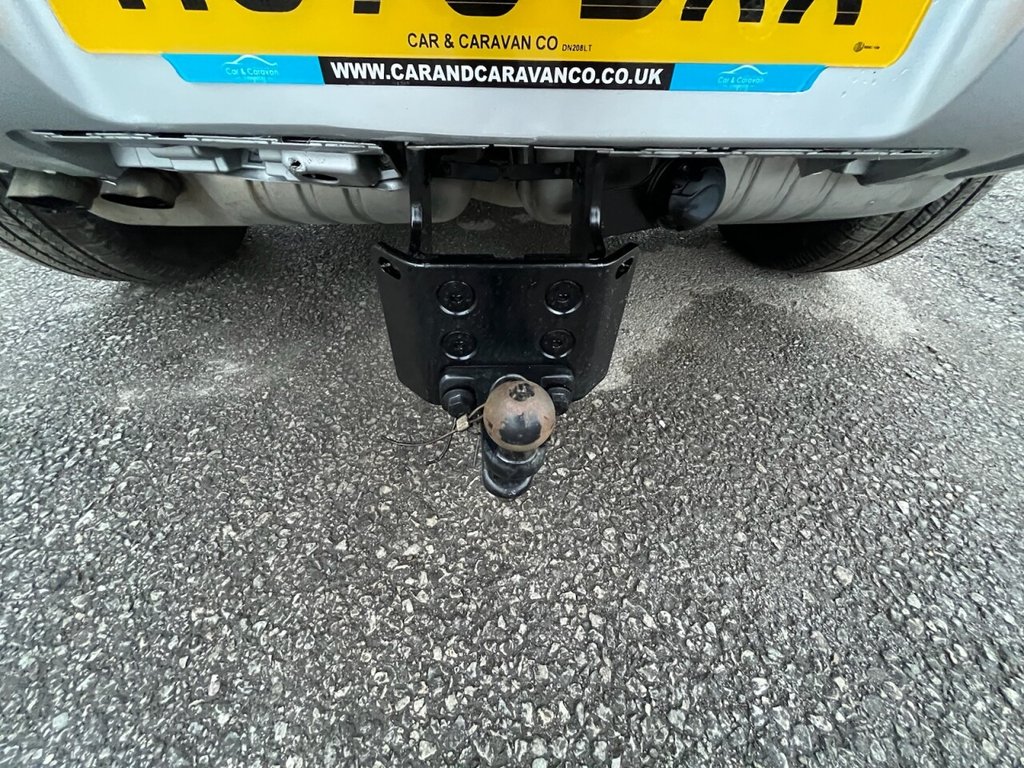 Used Land Rover Defender 110 2020 for sale - 76178525: Photo 31