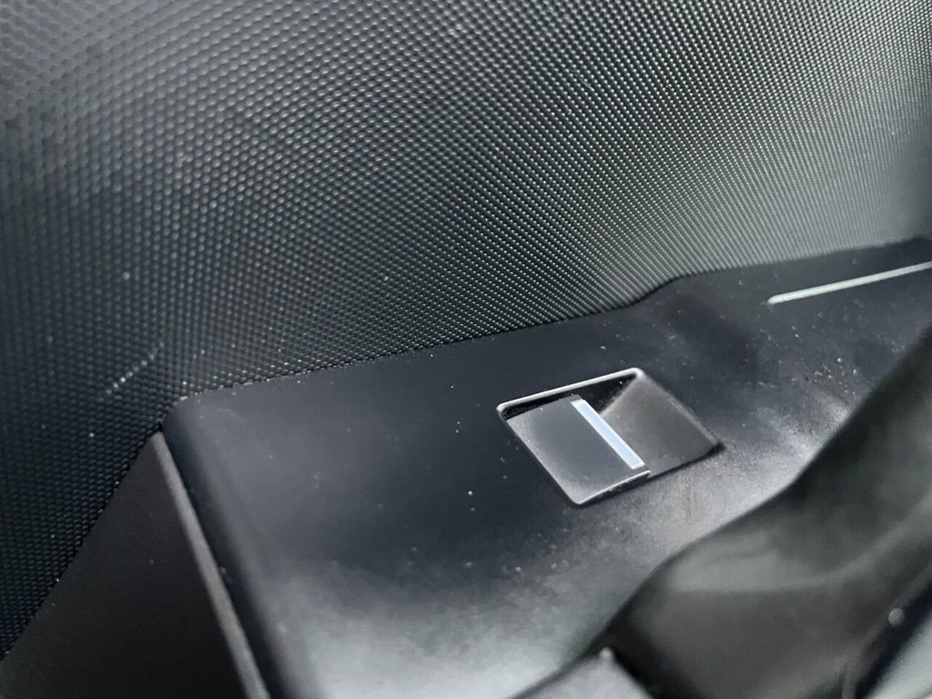 Used Land Rover Defender 110 2020 for sale - 76178525: Photo 42