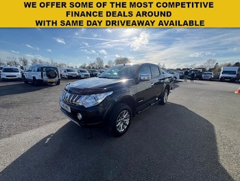 Used Mitsubishi L200 2016 for sale - 77621805: Photo