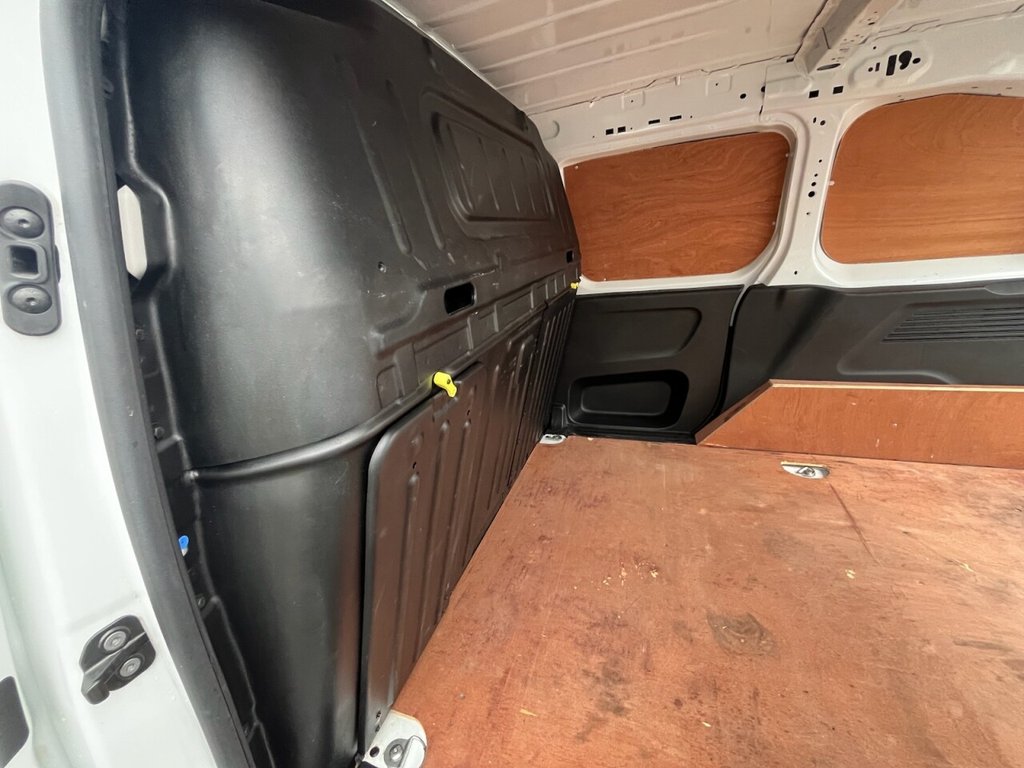 Used Peugeot Partner 2021 for sale - 76178384: Photo 23