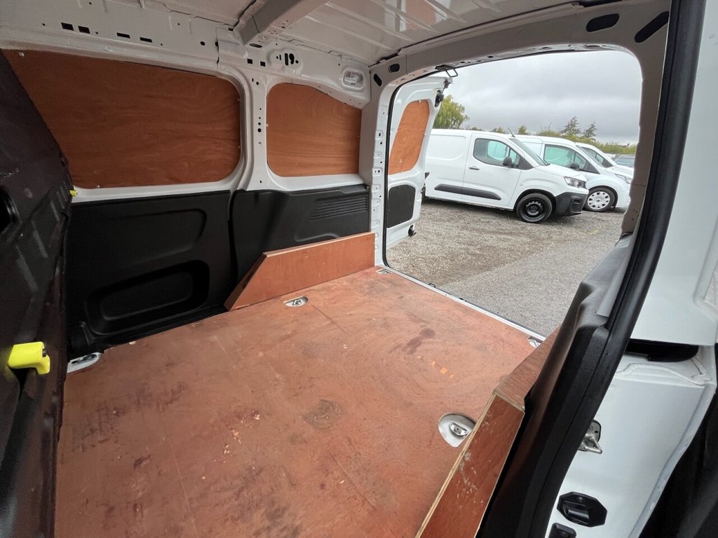 Used Peugeot Partner 2021 for sale - 76178384: Photo 24