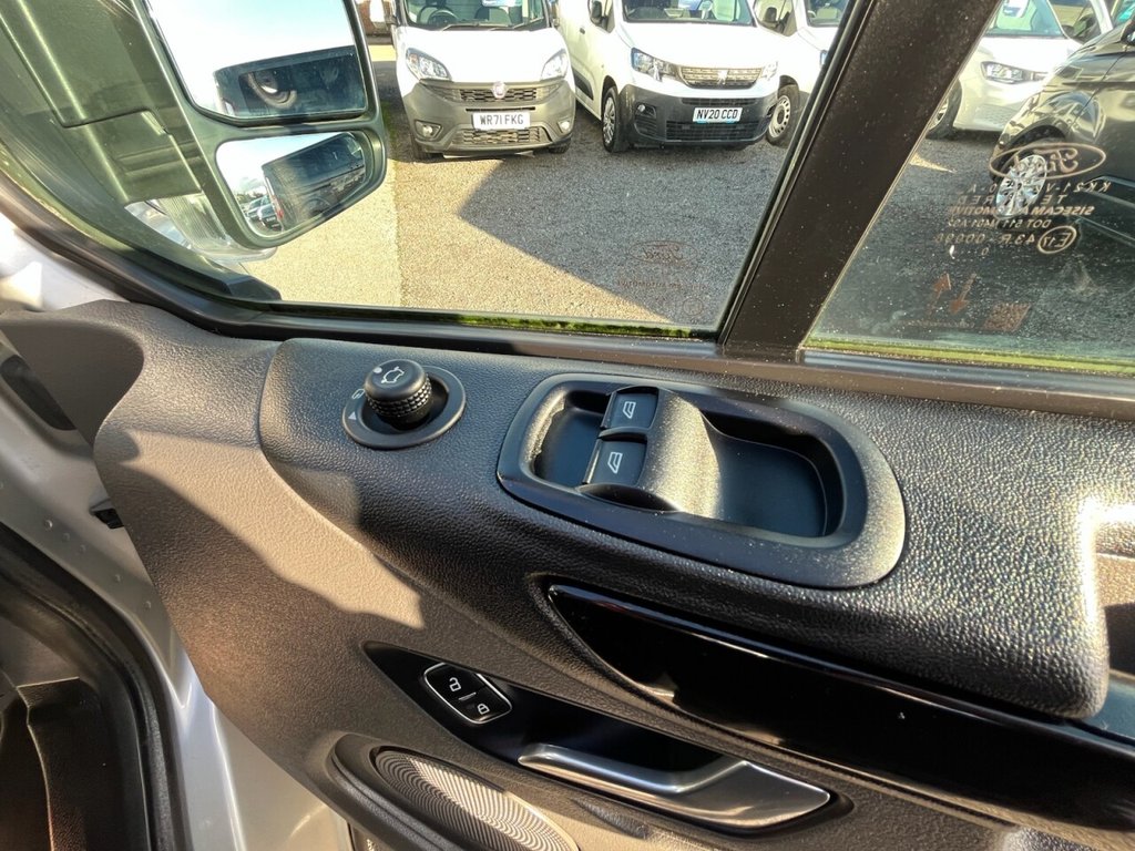 Used Ford Transit Custom 2020 for sale - 76367915: Photo 33