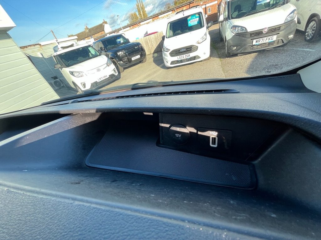 Used Ford Transit Custom 2020 for sale - 76367915: Photo 36