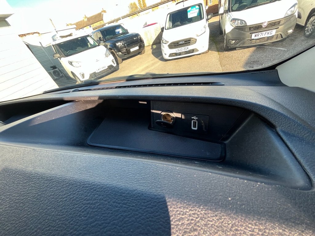 Used Ford Transit Custom 2020 for sale - 76367915: Photo 37