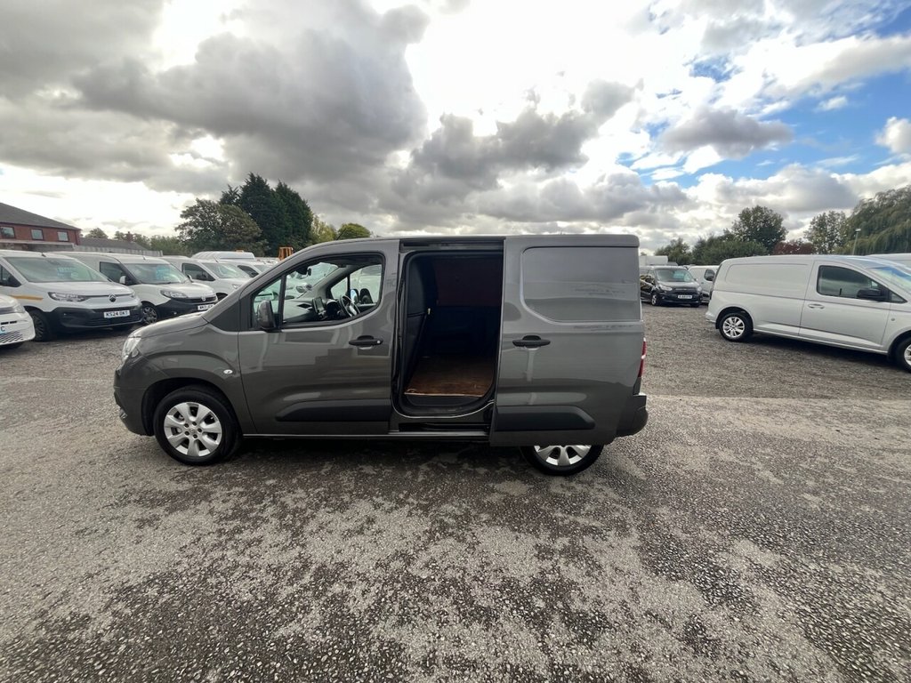 Used Vauxhall Combo 2021 for sale - 75801810: Photo 6