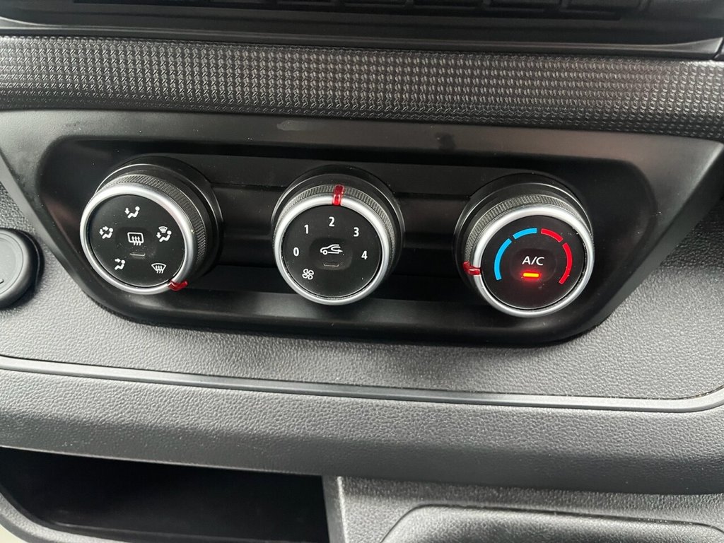 Used Renault Trafic 2023 for sale - 77547219: Photo 34