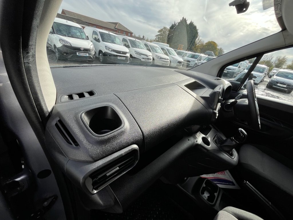 Used Vauxhall Combo 2019 for sale - 76356142: Photo 18