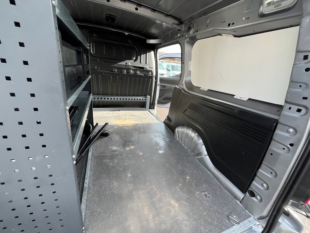 Used Vauxhall Combo 2019 for sale - 76356142: Photo 25