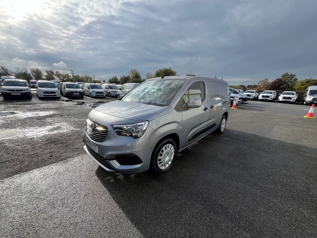 Used Vauxhall Combo 2019 for sale - 76356142: Photo 3