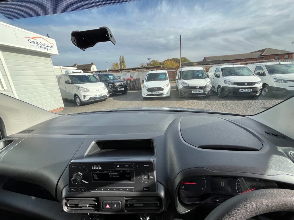 Used Vauxhall Combo 2019 for sale - 76356142: Photo 41