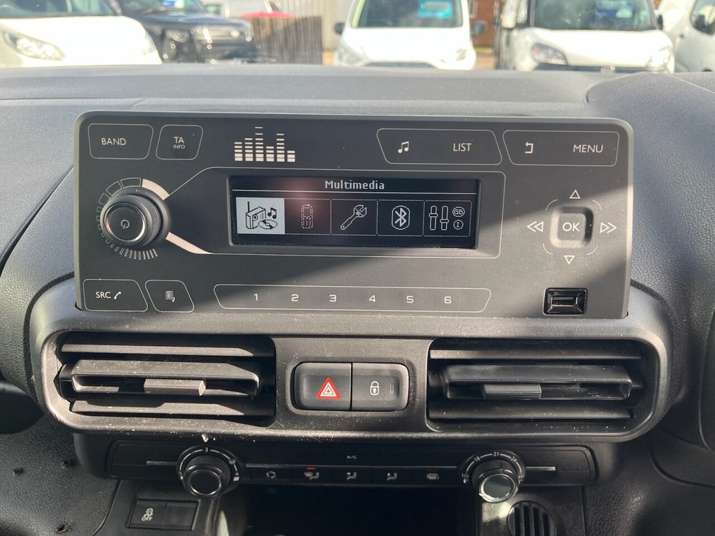 Used Vauxhall Combo 2019 for sale - 76356142: Photo 43