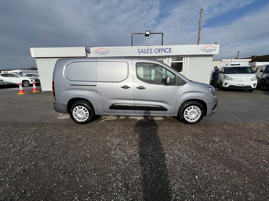 Used Vauxhall Combo 2019 for sale - 76356142: Photo 8