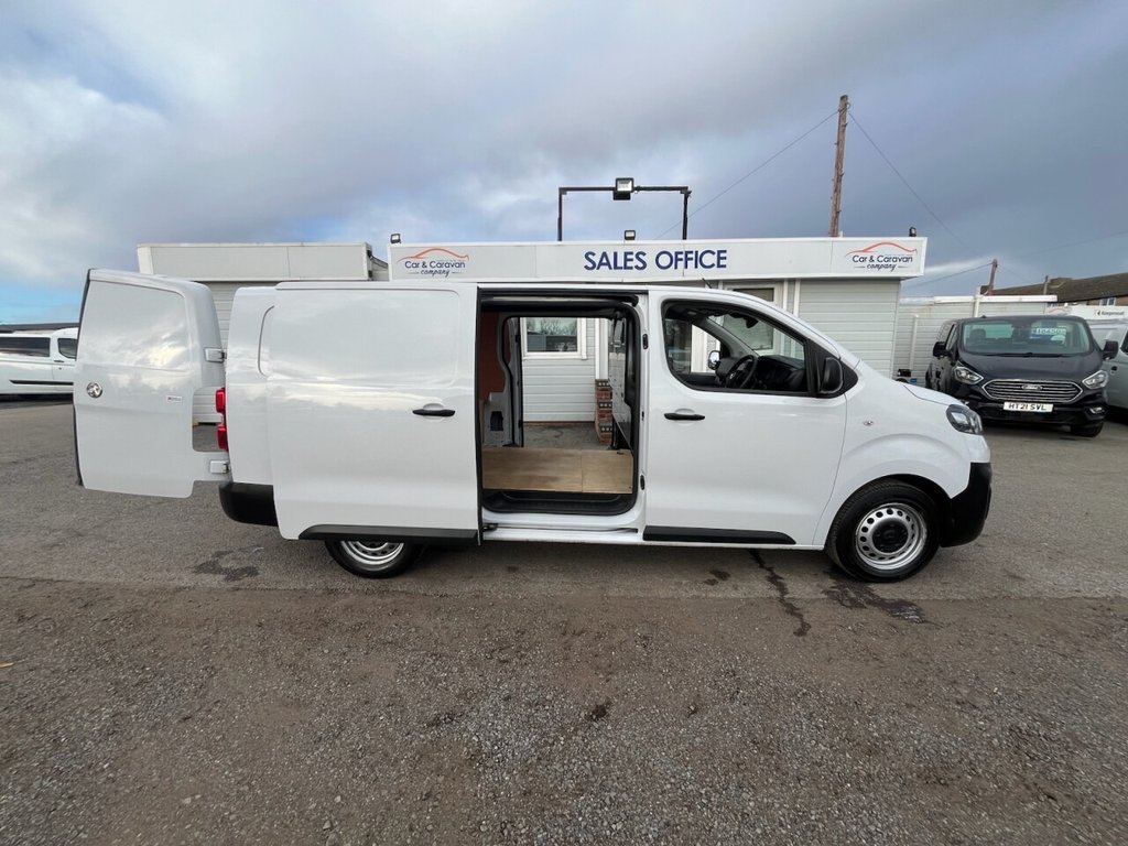 Used Vauxhall Vivaro 2022 for sale - 77110861: Photo 22