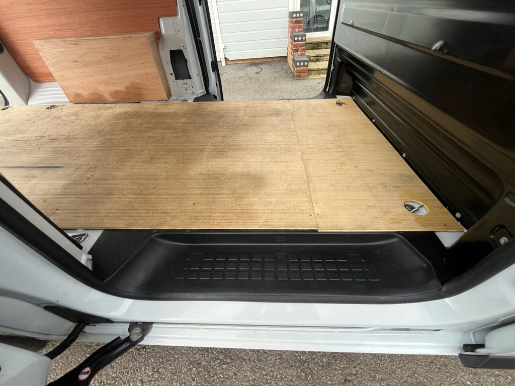 Used Vauxhall Vivaro 2022 for sale - 77110861: Photo 23