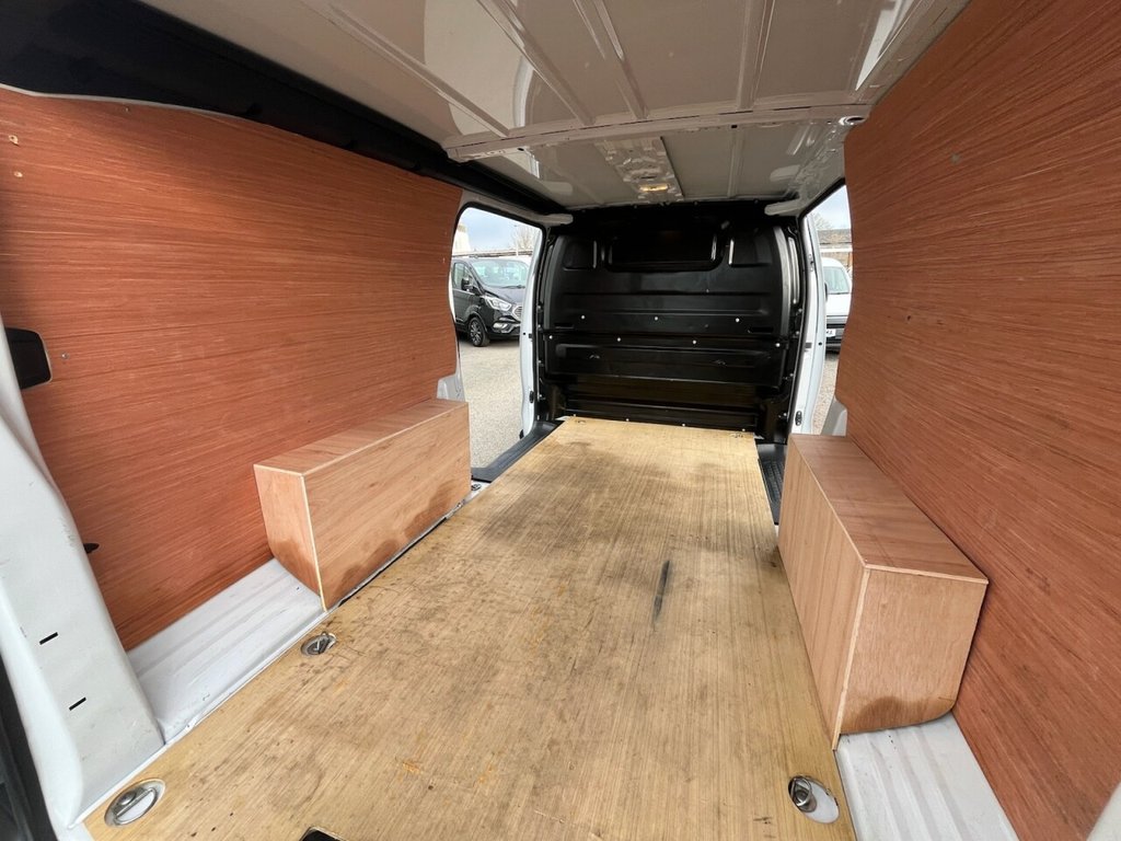 Used Vauxhall Vivaro 2022 for sale - 77110861: Photo 30