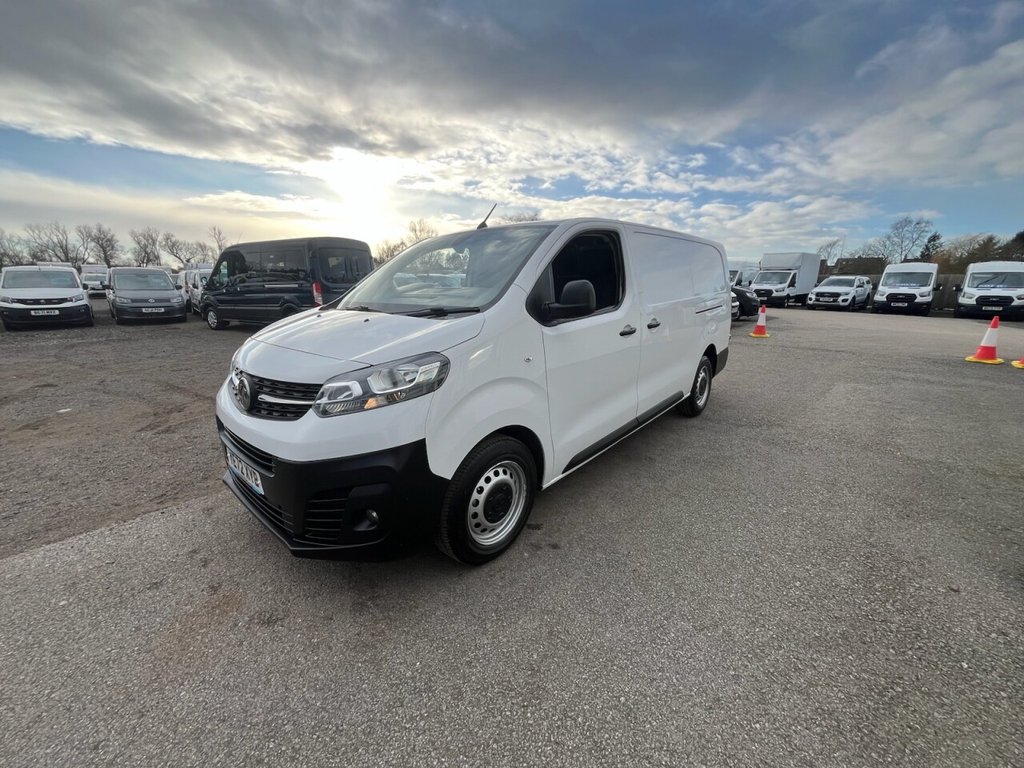 Used Vauxhall Vivaro 2022 for sale - 77110861: Photo 7