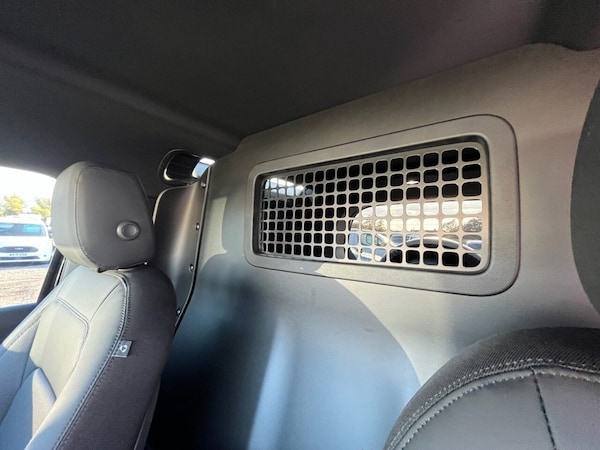 Used Land Rover Defender 2025 for sale - 76132707: Photo 39