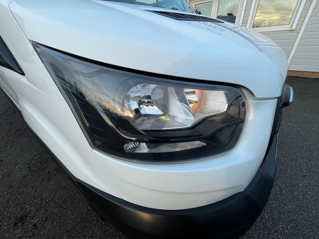 Used Ford Transit 2022 for sale - 77275701: Photo 2