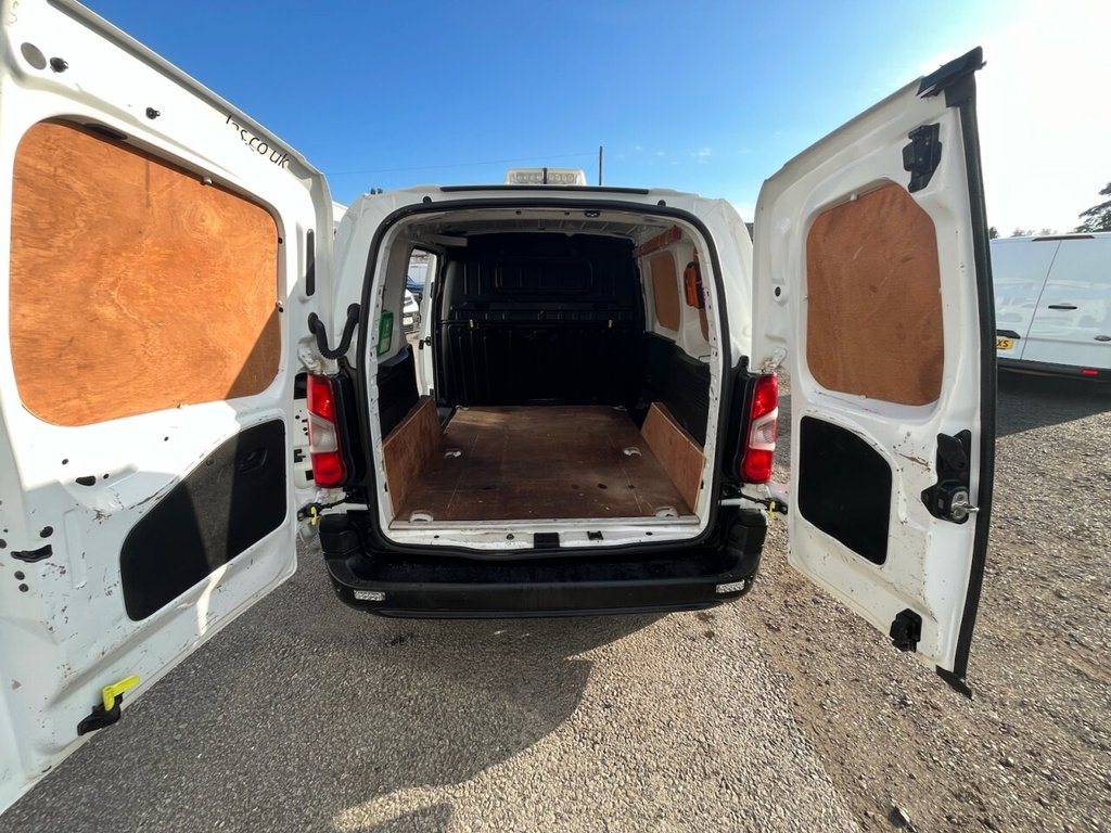 Used Peugeot Partner 2021 for sale - 76178385: Photo 15