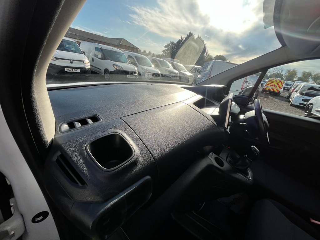 Used Peugeot Partner 2021 for sale - 76178385: Photo 26