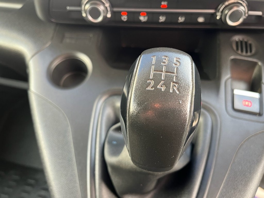 Used Peugeot Partner 2021 for sale - 76178385: Photo 40