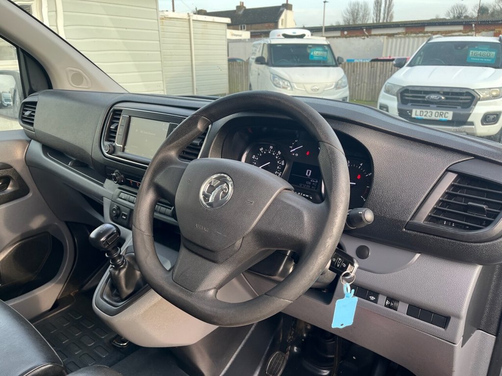 Used Vauxhall Vivaro 2019 for sale - 77027260: Photo 12