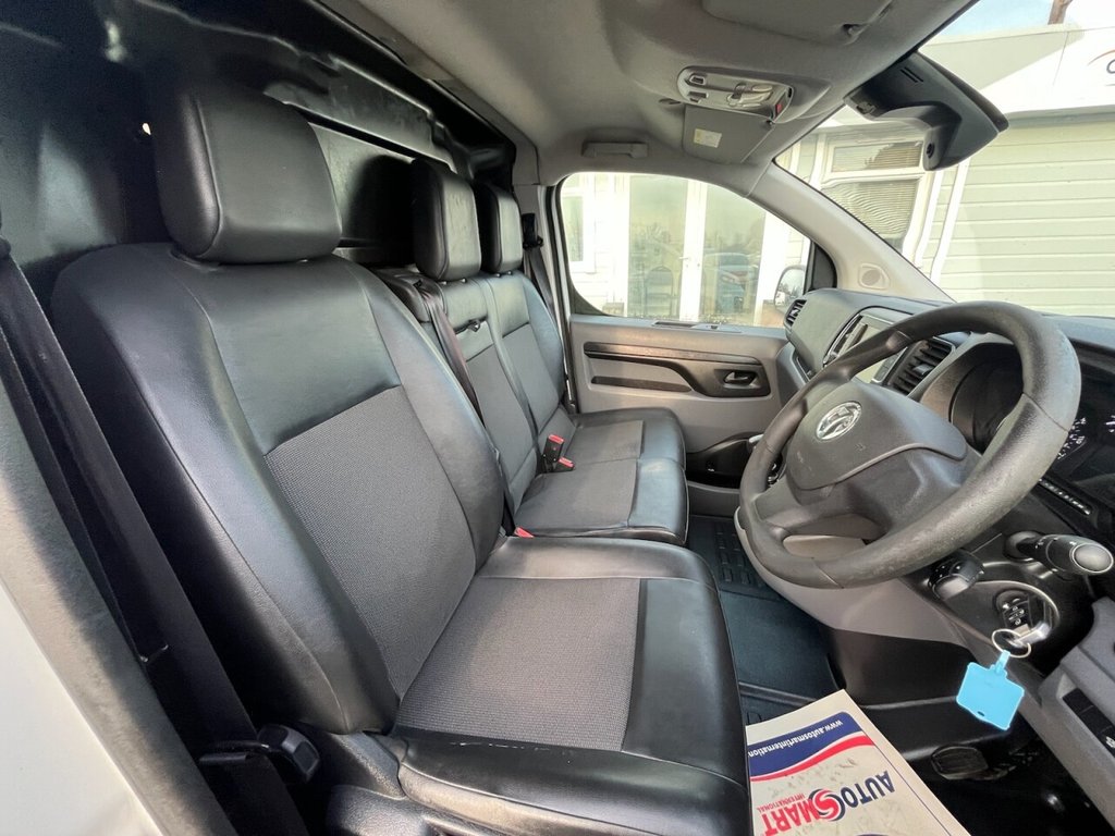 Used Vauxhall Vivaro 2019 for sale - 77027260: Photo 14