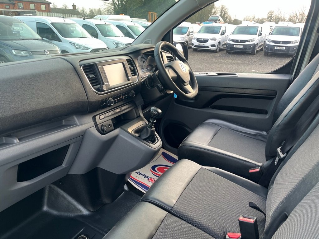 Used Vauxhall Vivaro 2019 for sale - 77027260: Photo 15