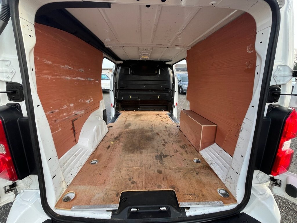 Used Vauxhall Vivaro 2019 for sale - 77027260: Photo 26