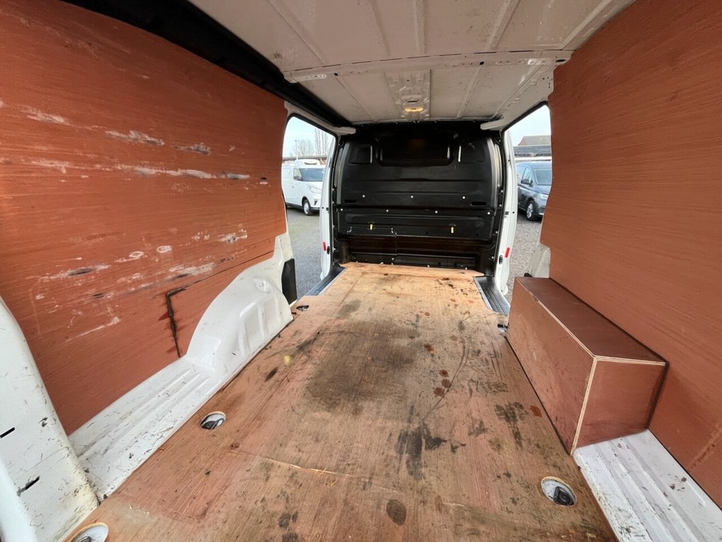 Used Vauxhall Vivaro 2019 for sale - 77027260: Photo 27