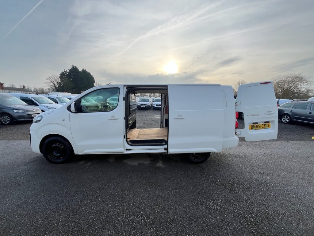 Used Vauxhall Vivaro 2019 for sale - 77027260: Photo 6