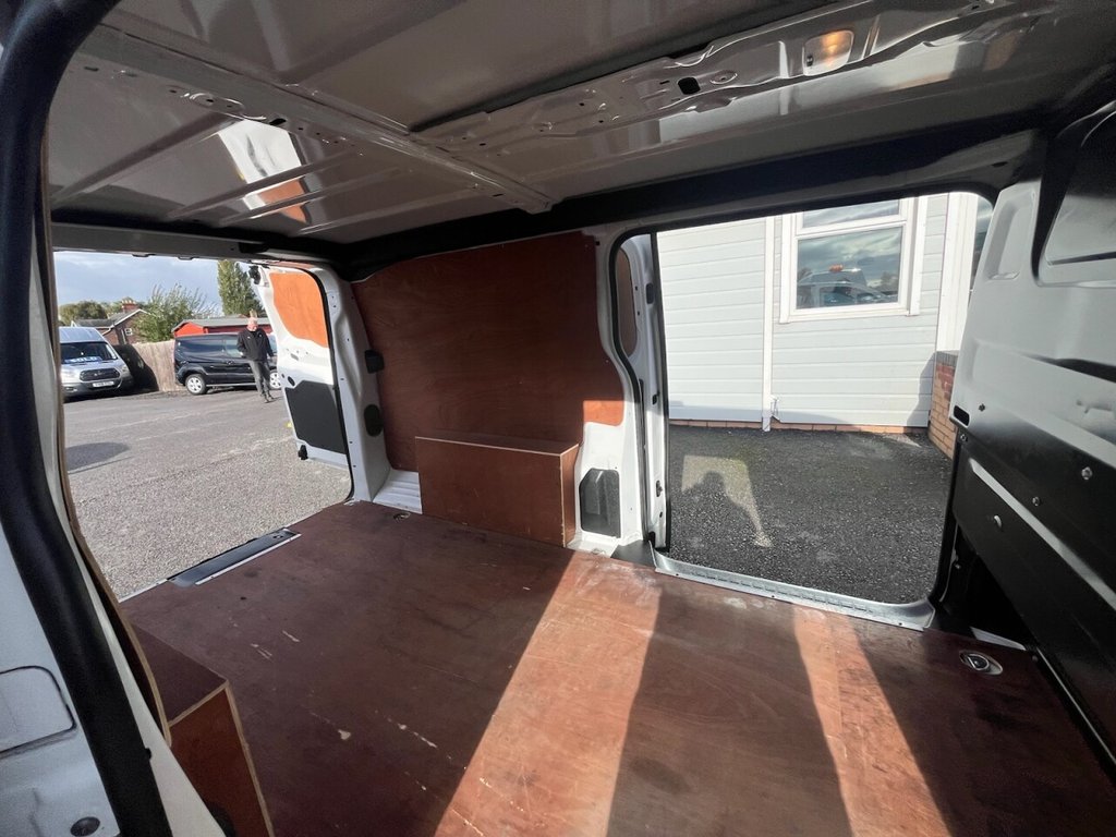 Used Vauxhall Vivaro 2020 for sale - 76333387: Photo 24