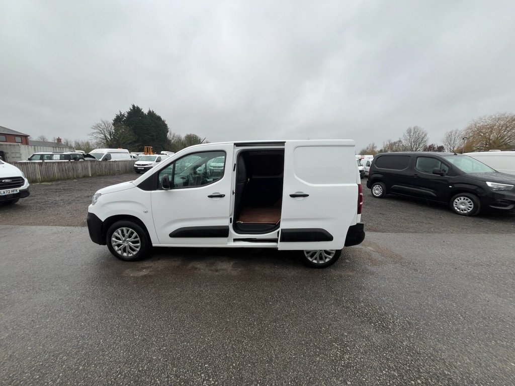 Used Citroen Berlingo 2021 for sale - 77328180: Photo 6