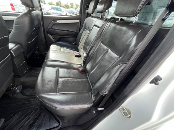 Used Isuzu D-Max 2017 for sale - 75397881: Photo 14