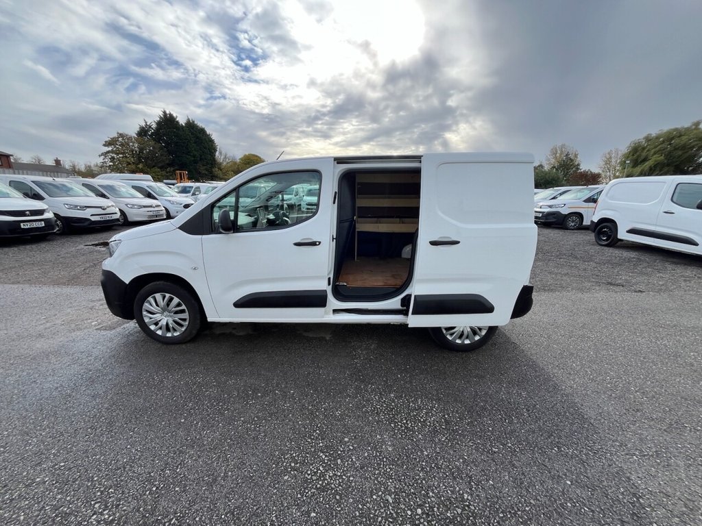 Used Peugeot Partner 2021 for sale - 76356420: Photo 17