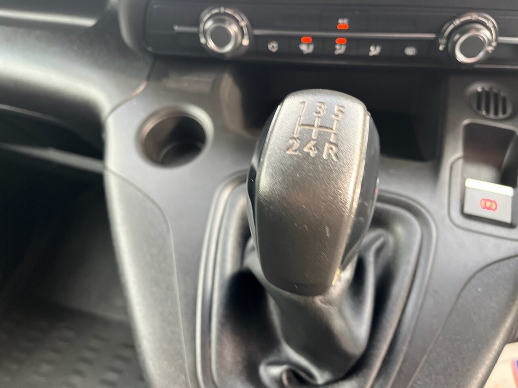 Used Peugeot Partner 2021 for sale - 76356420: Photo 41